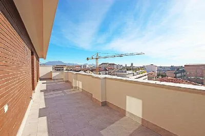 Attico in vendita a Bergamo, Borgo Palazzo... - foto 1