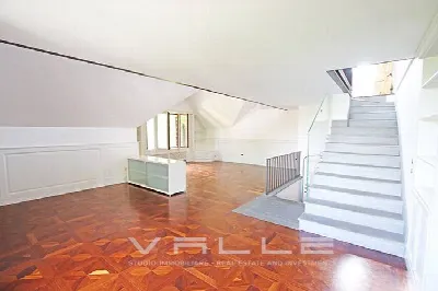 Attico in vendita a Bergamo, Borgo Palazzo... - foto 1