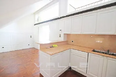Attico in vendita a Bergamo, Borgo Palazzo... - foto 9