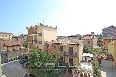 Appartamento in vendita a Bergamo, Borgo P... - foto 2