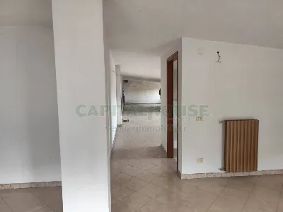 Appartamento in vendita a Mercato San Seve... - foto 2