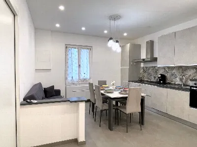 Appartamento in vendita a Savona, Oltrelet... - foto 2