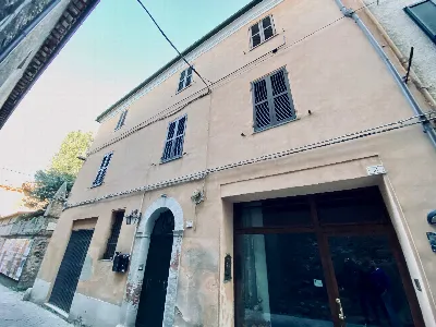 Appartamento in vendita a Fabriano - foto 2
