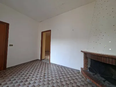 Appartamento in vendita a Castel Morrone - foto 6