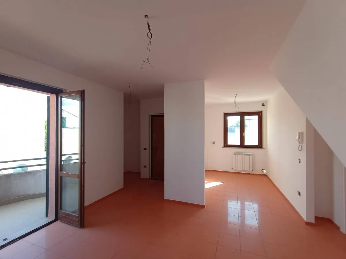 Appartamento in vendita a Terre Roveresche - foto 2