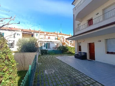 Appartamento in vendita a Fano - foto 2