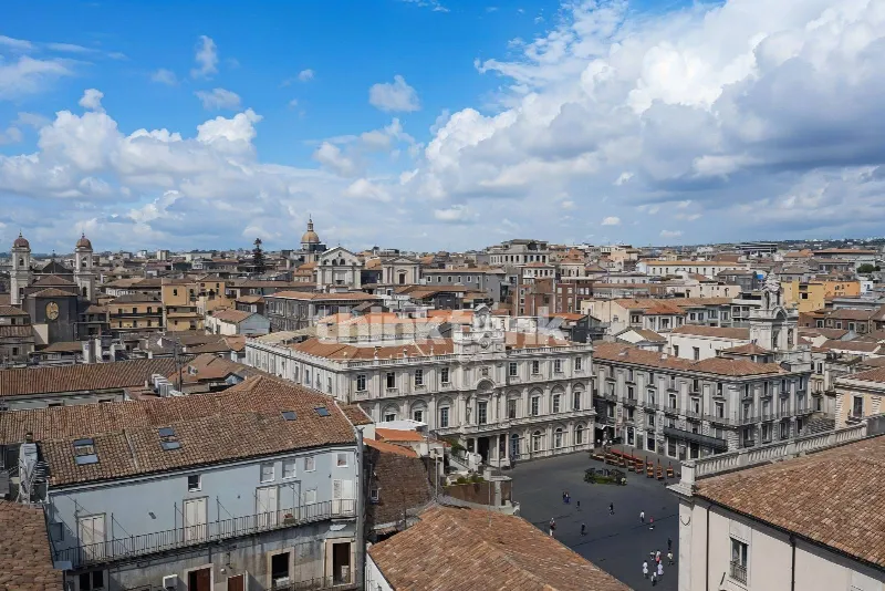 Appartamento in vendita a Catania, Centro Storico, Porto - foto 1