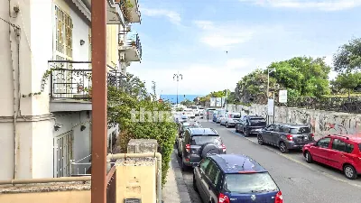 Appartamento a Aci Castello