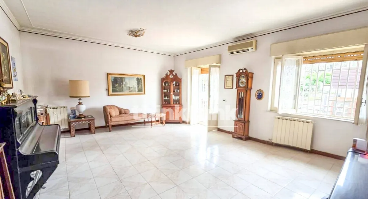 Appartamento in vendita ad Aci Castello - foto 5