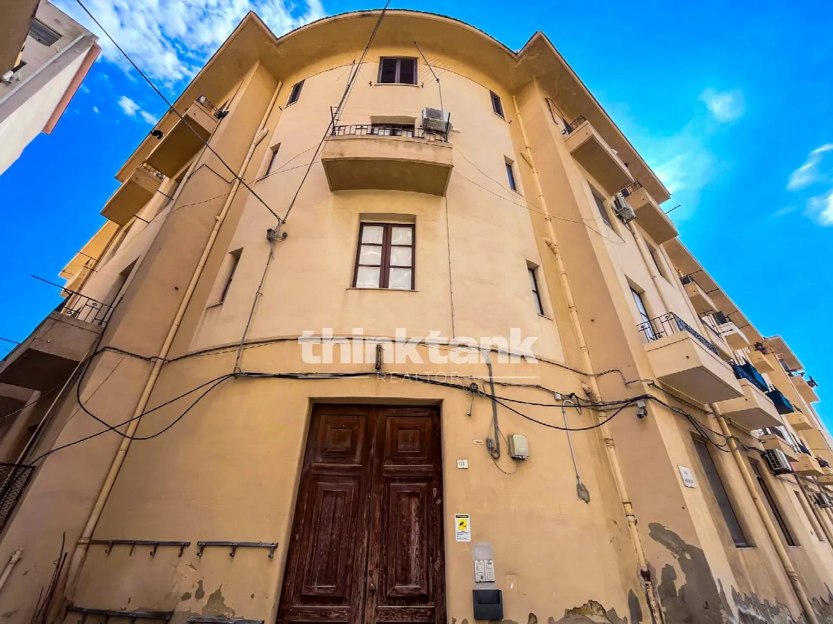Appartamento in vendita ad Agrigento, Centro Storico - foto 2