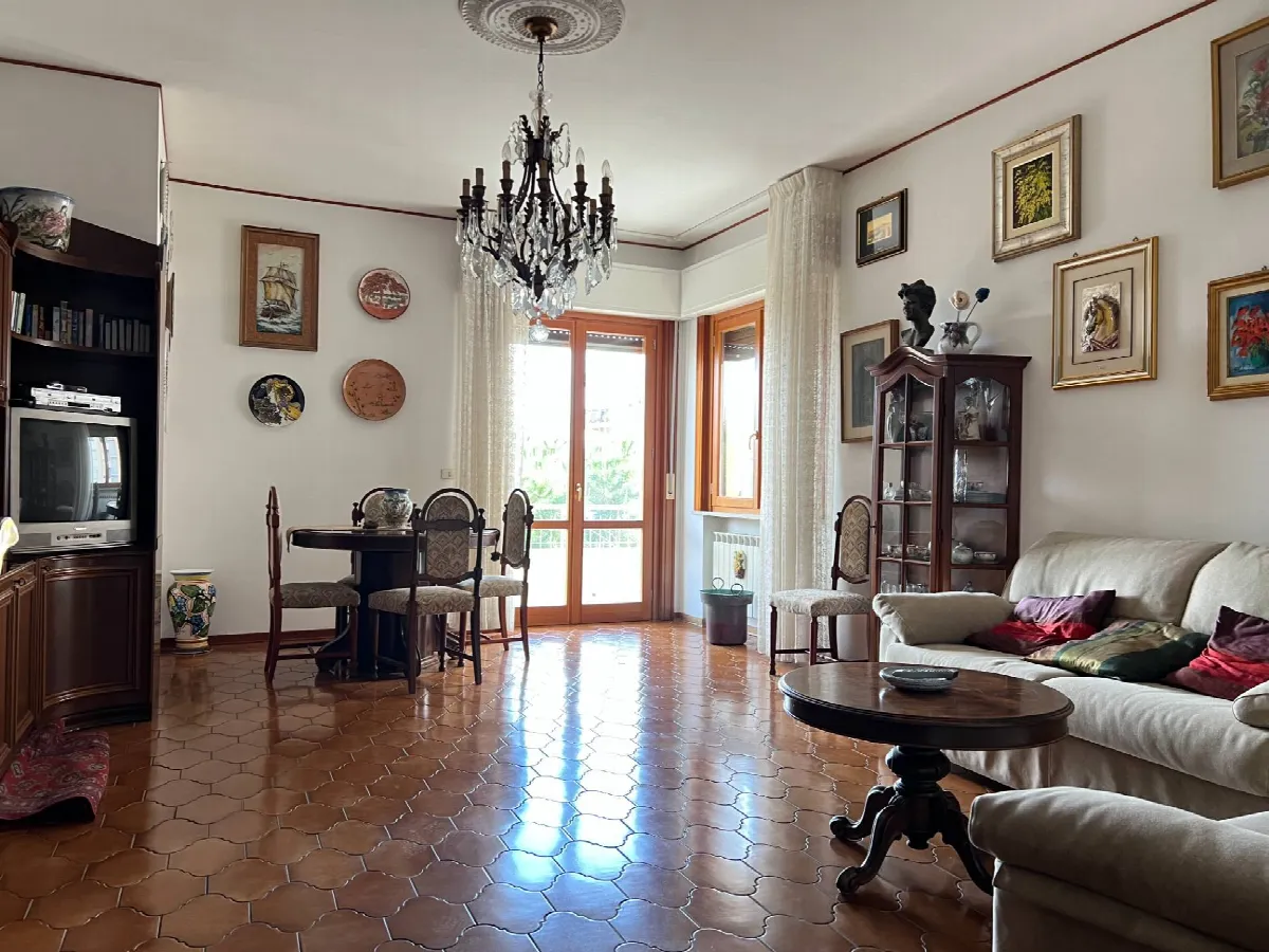 Appartamento in vendita a Savona, Oltreletimbro, Santa Rita - foto 2