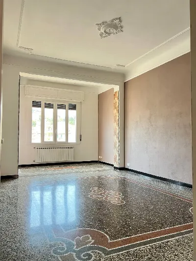 Appartamento in vendita a Savona, Villapia... - foto 1