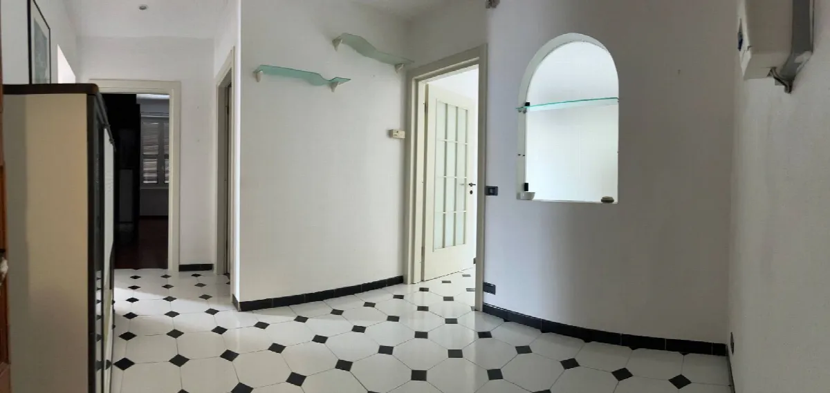 Appartamento in vendita a Savona, Oltreletimbro, Santa Rita - foto 2