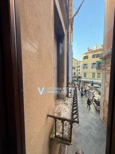 Appartamento in vendita a Venezia, Santi G... - foto 4