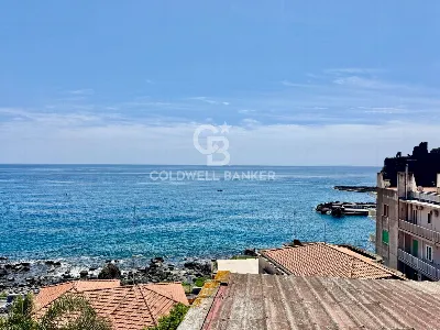 Appartamento a Aci Castello