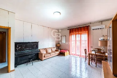 Appartamento in vendita a Camporotondo Etn... - foto 1