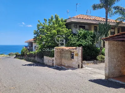 Appartamento in vendita a Aci Castello - foto 2