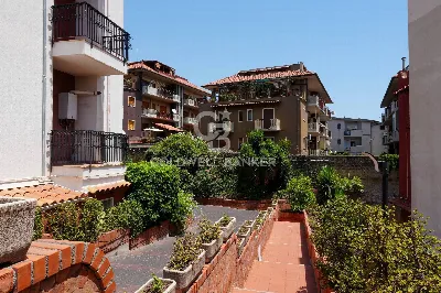 Appartamento in vendita a Aci Castello - foto 1