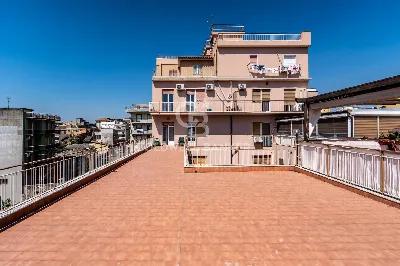 Appartamento in vendita a Catania, Ferraro... - foto 1