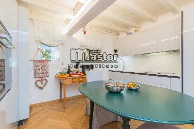 Appartamento in vendita a Treviso, Centro - foto 2