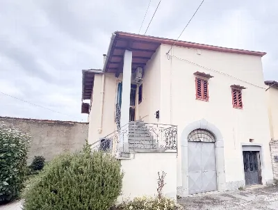 Appartamento a Montevarchi