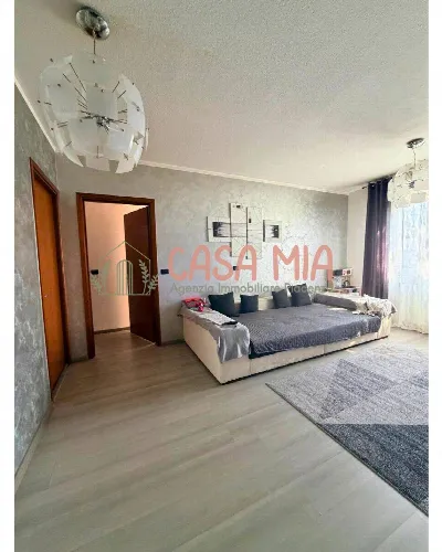 Appartamento in vendita a Piacenza, Farnes... - foto 2