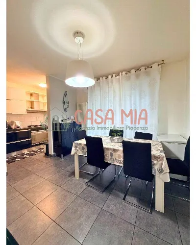 Appartamento in vendita a Piacenza, Farnes... - foto 6