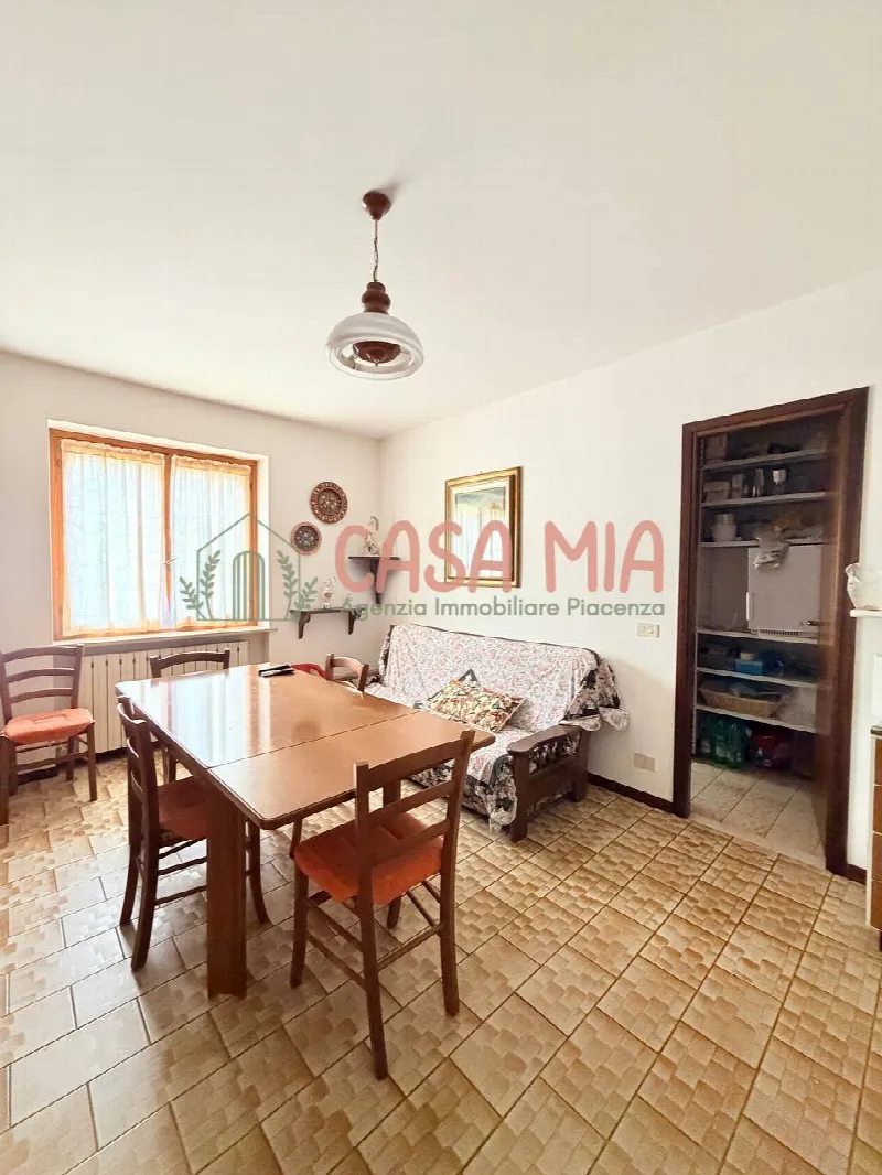 Appartamento in vendita a Ferriere - foto 1