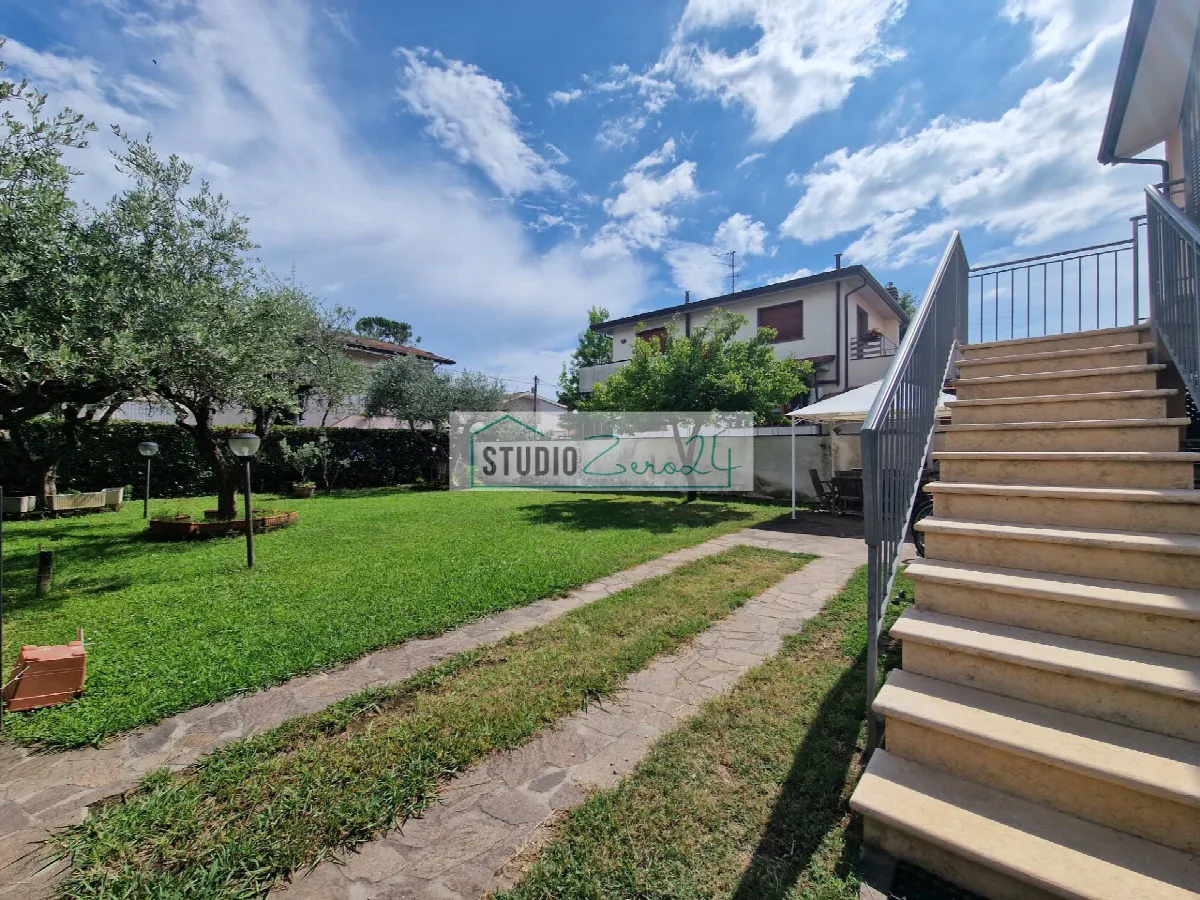 Appartamento in vendita a Camaiore - foto 2