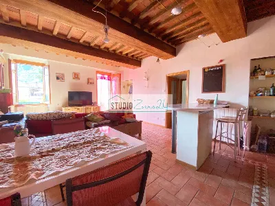 Appartamento in vendita a Camaiore - foto 8
