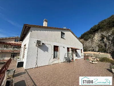 Appartamento in vendita a Amelia - foto 1