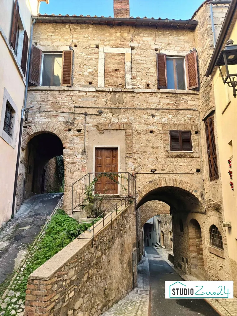 Appartamento in vendita ad Amelia - foto 1