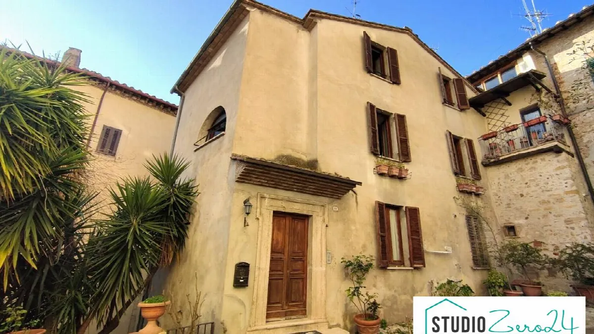 Appartamento in vendita ad Amelia - foto 2