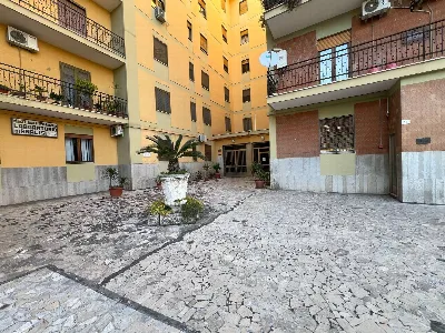 Appartamento in vendita a Santa Maria Capu... - foto 1