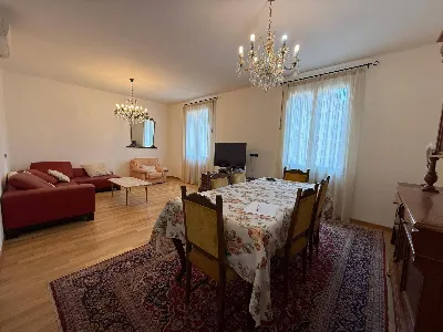 Appartamento in vendita a Modena, Centro - foto 3