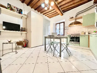 Appartamento in vendita a Colle di Val d'E... - foto 2