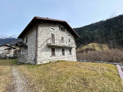 Appartamento in vendita a Gromo - foto 1