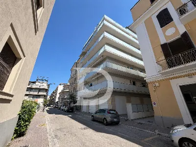 Appartamento in vendita a Pescara, Centro - foto 1