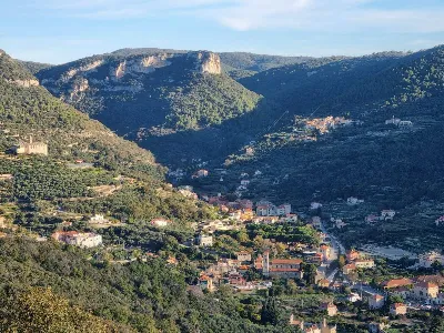 Appartamento a Finale Ligure