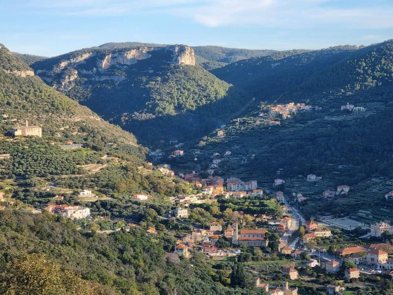 Appartamento in vendita a Finale Ligure - foto 1