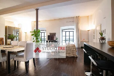 Appartamento in vendita a Pavia, Centro - foto 1