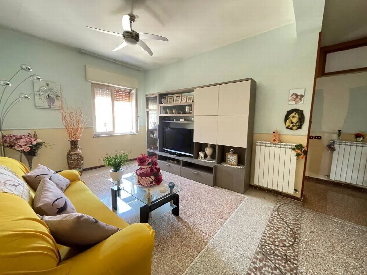 Appartamento in vendita a Torre Annunziata - foto 2