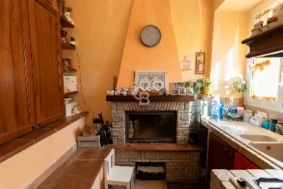 Appartamento in vendita a Viterbo, Bagnaia... - foto 4