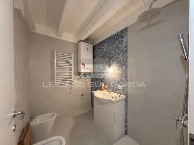 Appartamento in vendita a Toscolano-Madern... - foto 10