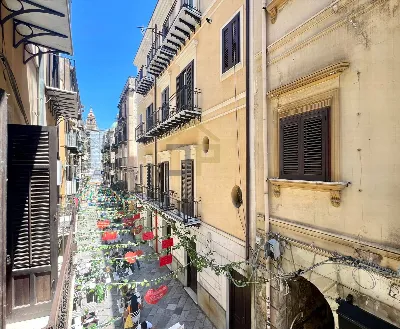 Appartamento in vendita a Palermo, Centro ... - foto 1
