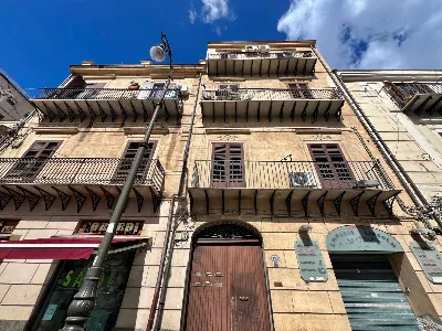 Appartamento in vendita a Palermo, Centro ... - foto 1