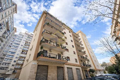 Appartamento in vendita a Palermo, Fiera, ... - foto 1