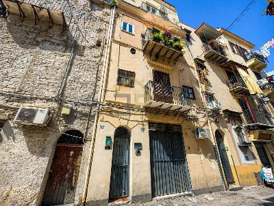 Appartamento in vendita a Palermo, Centro ... - foto 1
