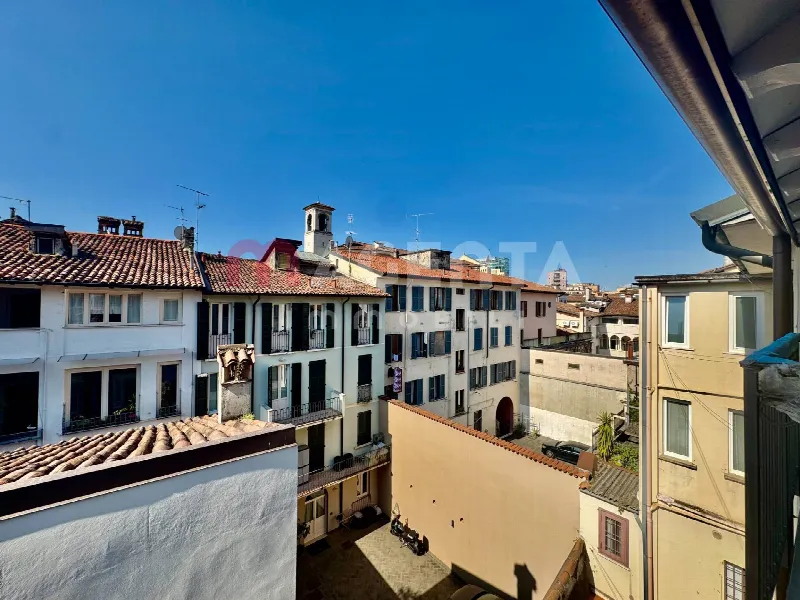 Appartamento in vendita a Brescia, Centro Storico - foto 1