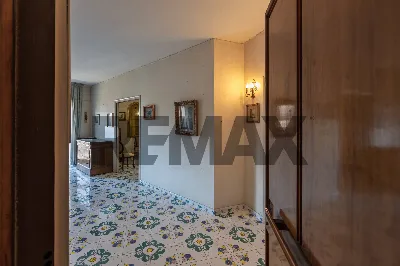 Appartamento in vendita a Napoli, Vomero, ... - foto 3